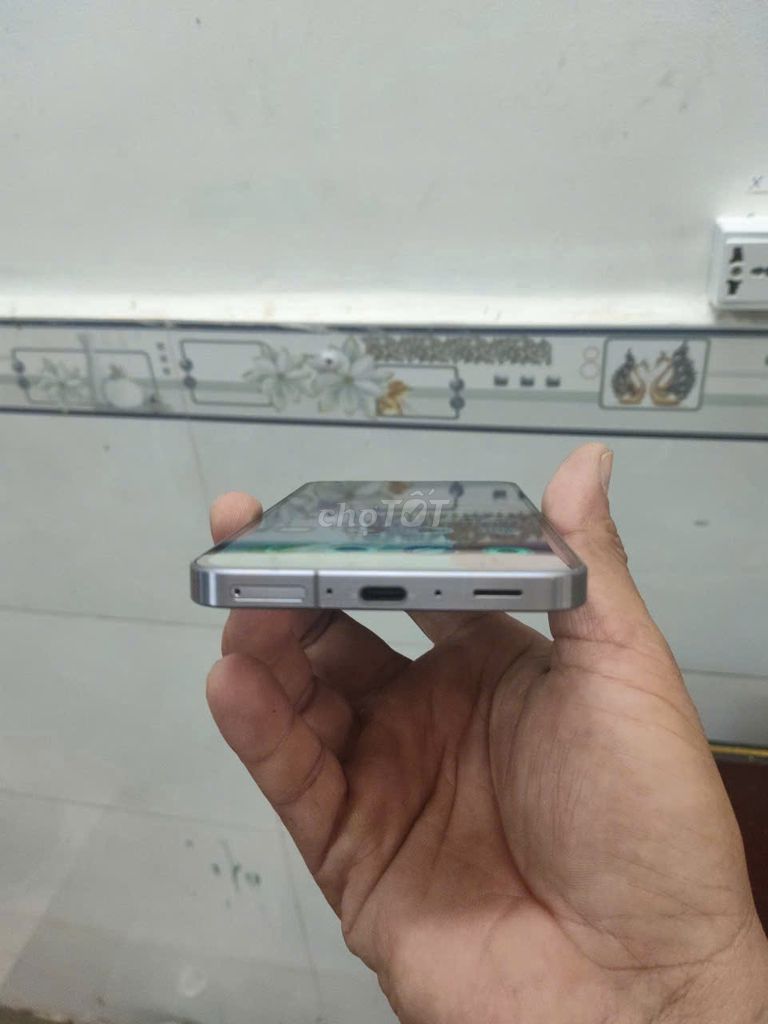 Samsung Galaxy A56 5G 12GB/128GB Xám. Mua bán Điện thoại tại Quận 10 Tp Hồ Chí Minh được đăng bởi Nguyễn Thanh Tùng  hình 1