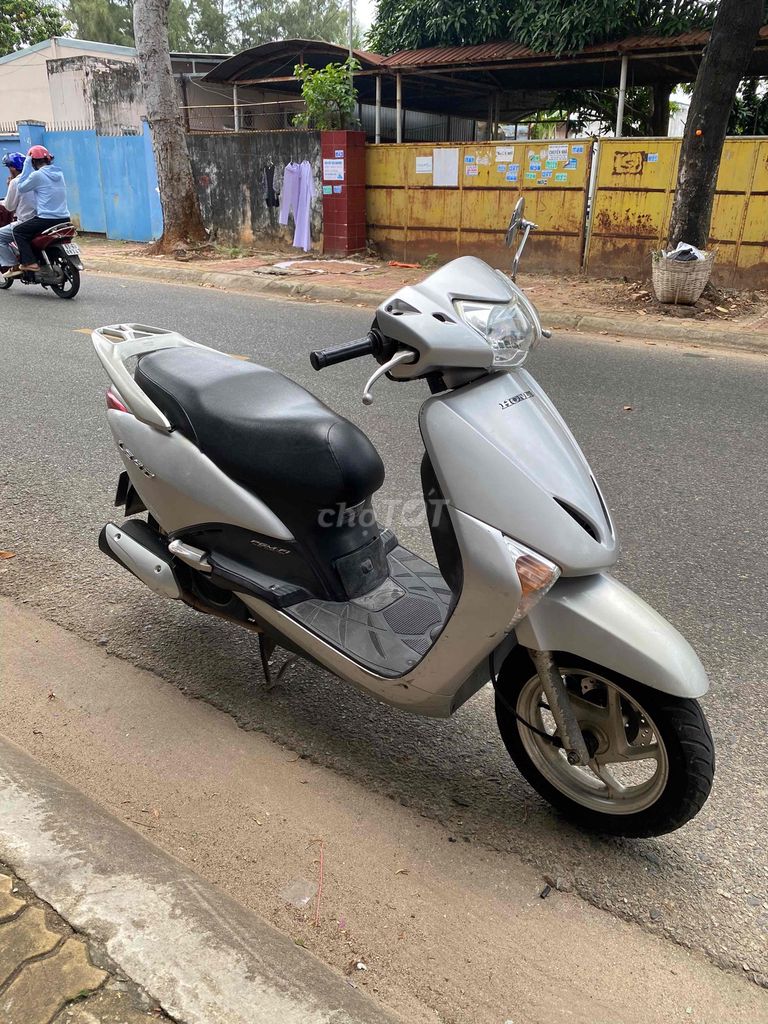 thanh lý xe lead fi 2010 máy zin êm xe sạch sẽ.. Mua bán Xe máy tại Thành phố Bà Rịa Bà Rịa - Vũng Tàu được đăng bởi Tùng Vario hình 5