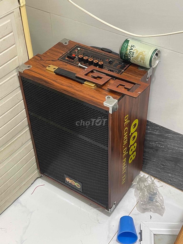 Loa kéo QQ88 màu Nâu. Mua bán Tivi, Âm thanh tại Thành phố Trà Vinh Trà Vinh được đăng bởi Lâm Bảo hình 1