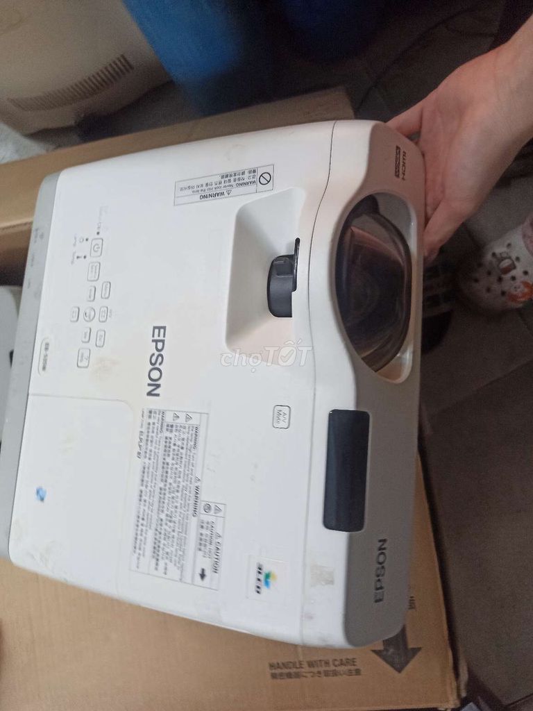 Máy chiếu epson 535w cho thợ test