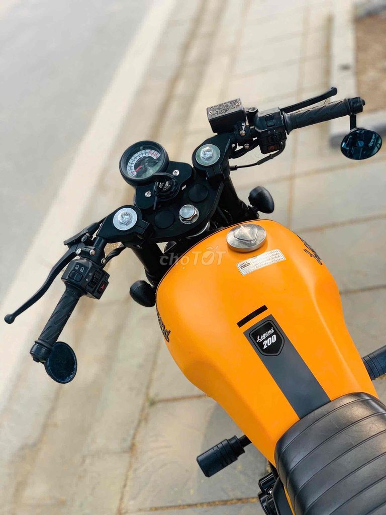 GPX LEGEND 200 xe đẹp lướt-góp O đồng-date chót. Mua bán Xe máy tại Quận Cầu Giấy Hà Nội được đăng bởi Tong motor xe may hình 8