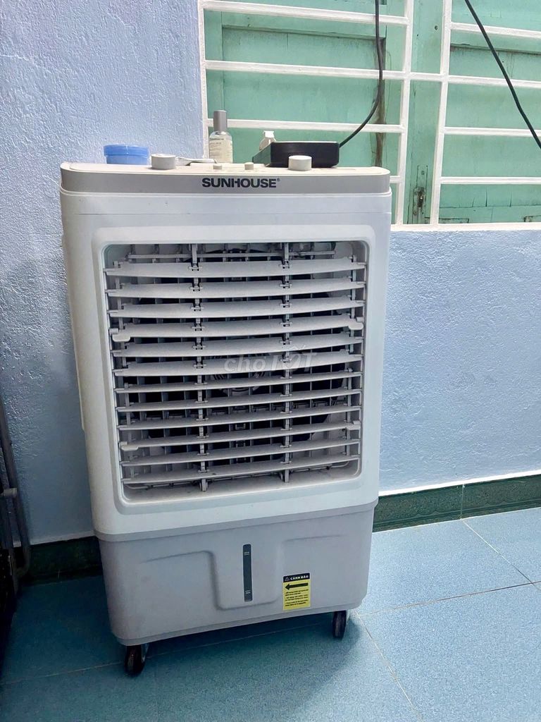 Quạt điều hòa SUNHOUSE Trắng, Xám còn tốt. Mua bán Quạt tại Thành phố Huế Thừa Thiên Huế được đăng bởi Hồng hình 1