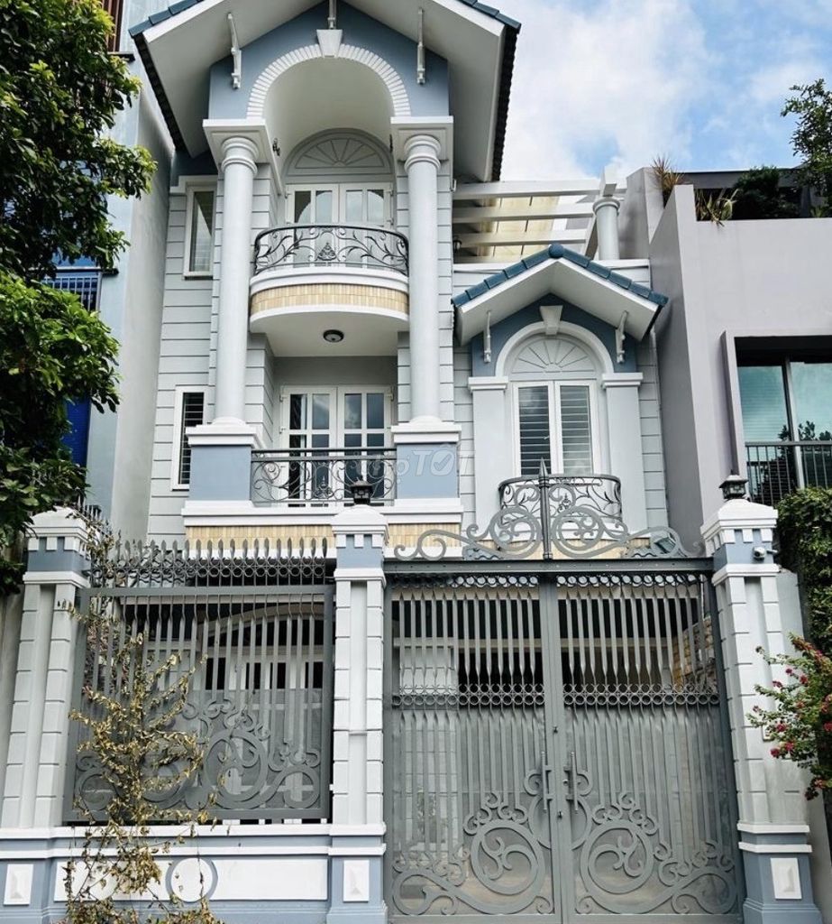 Nhà đường Nguyễn Tuyển Trọng 7x18m 1 trệt 2 lầu cho thuê