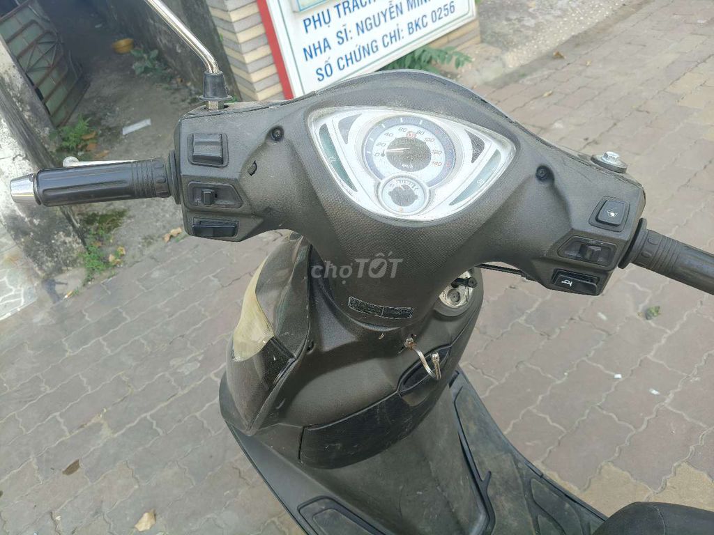 Cần bán xe tay ga Attila đĩa bay. Mua bán Xe máy tại Thành phố Thủ Dầu Một Bình Dương được đăng bởi Hoàng  hình 5