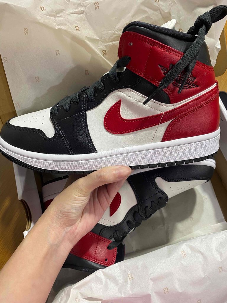 jordan 1 mid 40