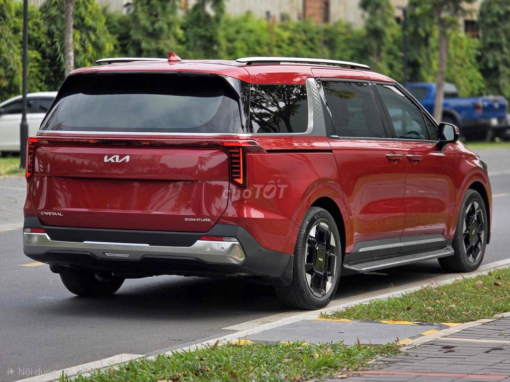 KIA CARNIVAL ALLNEW ĐỎ SƠN ZIN CẢ XE. Mua bán Ô tô tại Quận Bình Tân Tp Hồ Chí Minh được đăng bởi Huỳnh Thiên Bảo hình 9