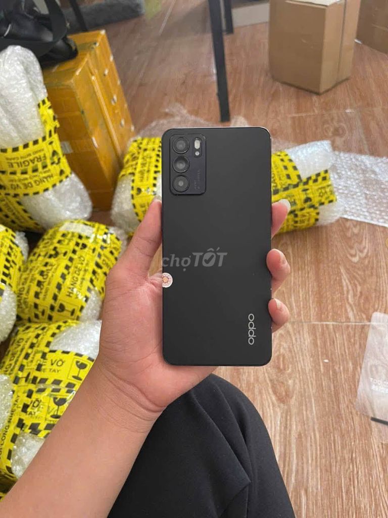 Oppo Reno 6 5G 128GB Đen Sạc nhanh. Mua bán Điện thoại tại Quận 1 Tp Hồ Chí Minh được đăng bởi Hội Đồ Điện Tử hình 1