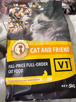 Thức ăn cho mèo Cat and Friend V1