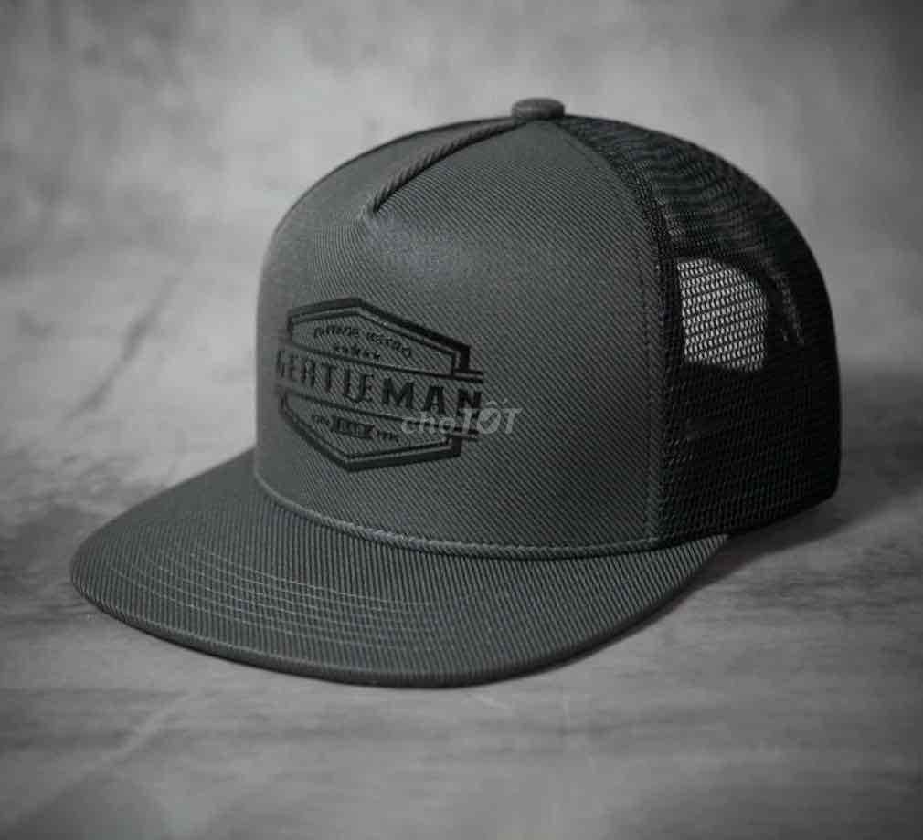 Snapback mũ mềm lưỡi chai