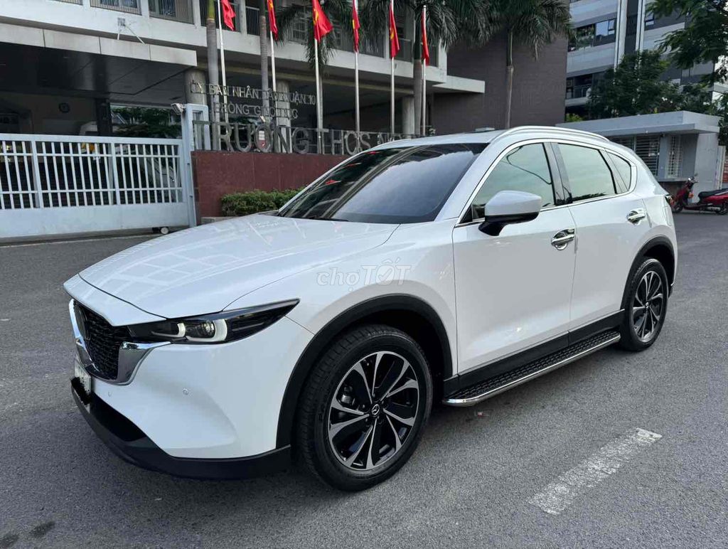 CX5 2.0 Premium 2023 model mới