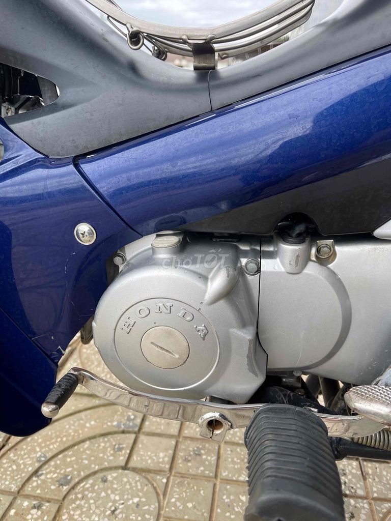 future máy thai đầu ET cần bán. Mua bán Xe máy tại Huyện Di Linh Lâm Đồng được đăng bởi Phương hình 8