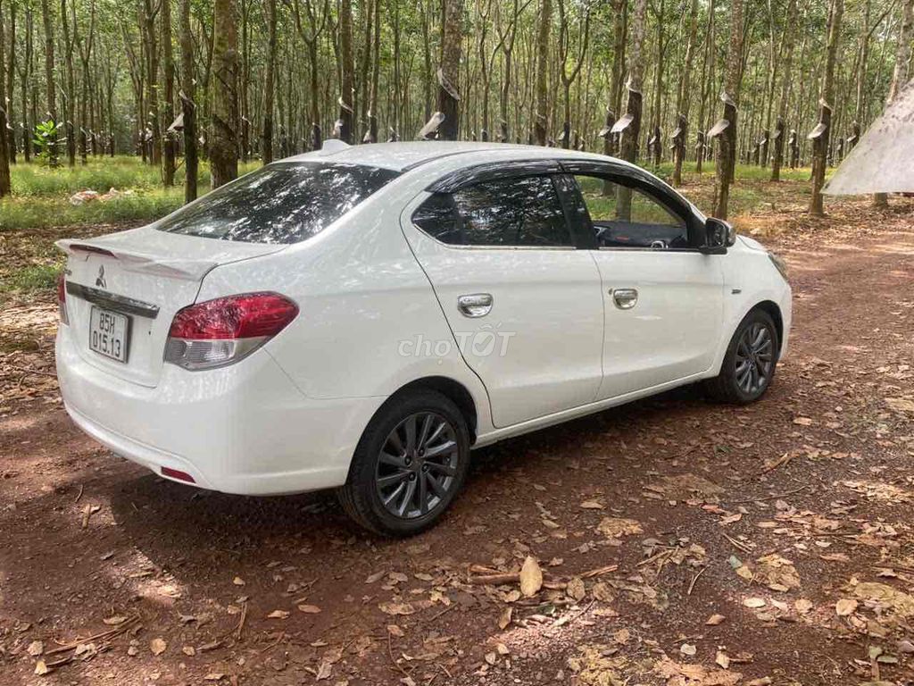 Mitsubishi Attrage 2015 Trắng. Mua bán Ô tô tại Huyện Xuân Lộc Đồng Nai được đăng bởi Thiện LK hình 3