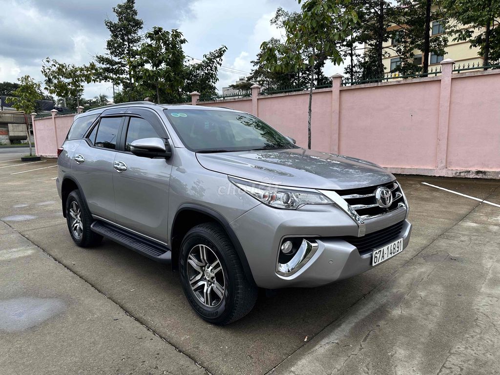 Fortuner xăng nhập khẩu Indo 1chủ bảo dưỡng Toyota. Mua bán Ô tô tại Huyện Hóc Môn Tp Hồ Chí Minh được đăng bởi Hiền Nguyễn hình 12