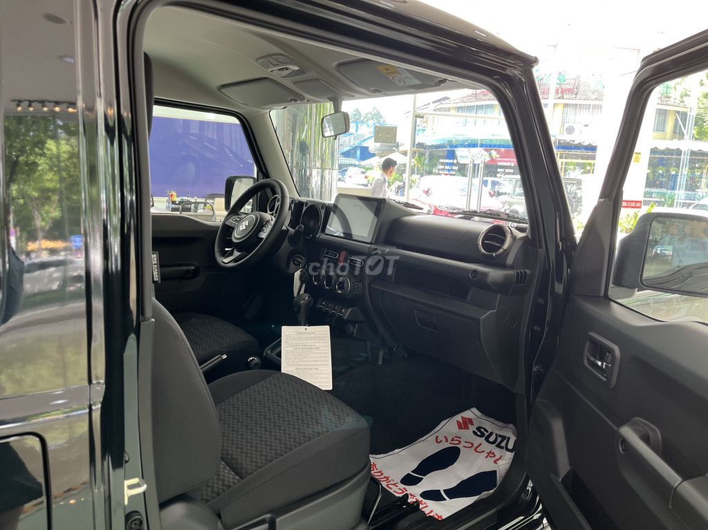 Suzuki Jimny 2024 - Màu Đen - Khuyến mãi lớn T10. Mua bán Ô tô tại Quận Tân Bình Tp Hồ Chí Minh được đăng bởi Liêu Thị Mộng Thương hình 5
