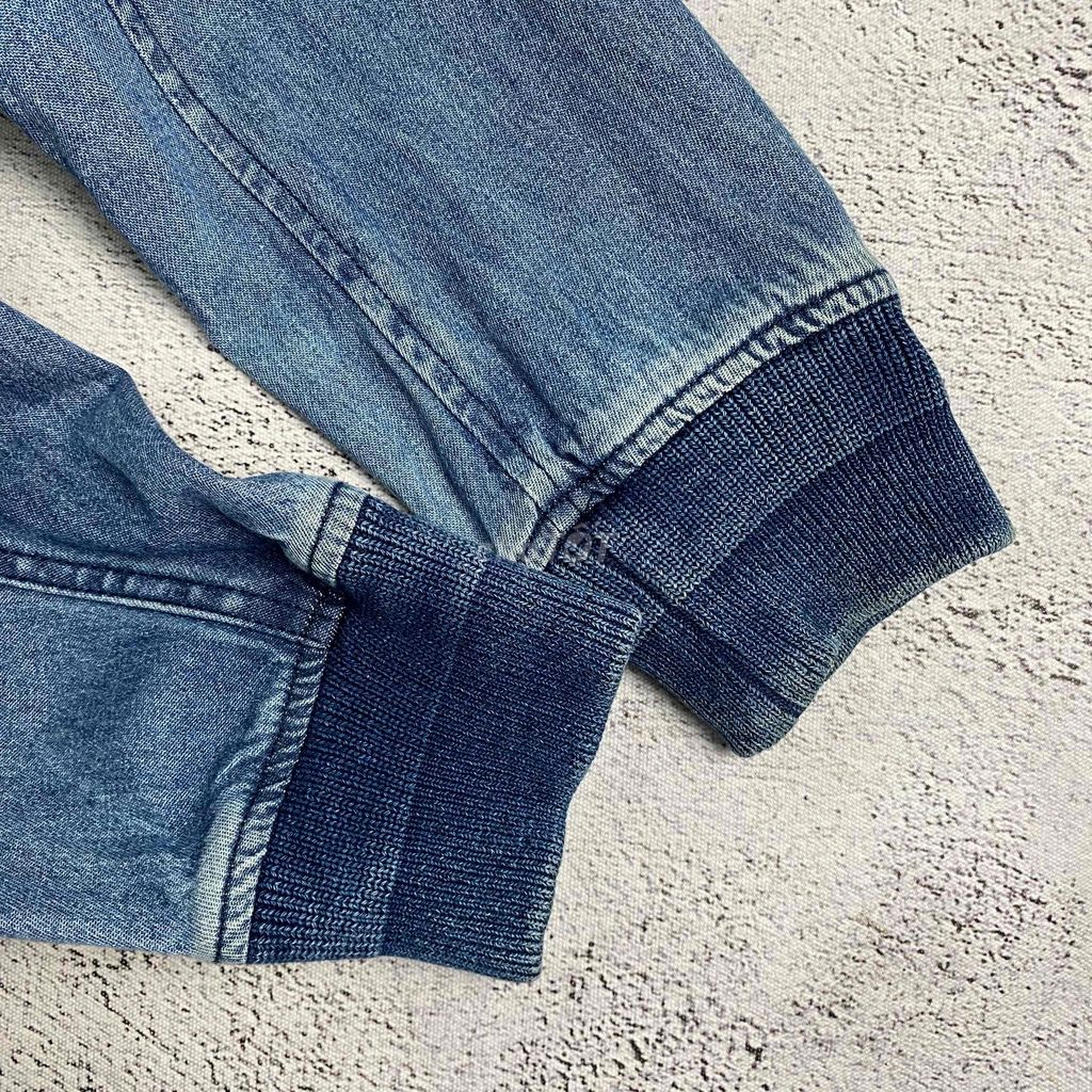 /Bomber Denim Jacket by Back Number/. Mua bán Quần áo tại Quận Ngũ Hành Sơn Đà Nẵng được đăng bởi Bạch Lê Hoàng hình 4