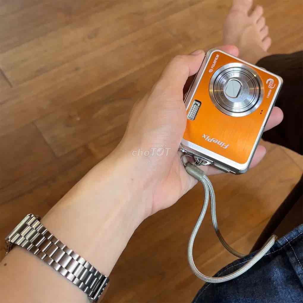 máy ảnh fujifiml V10. Mua bán Máy ảnh, Máy quay tại Huyện Tam Bình Vĩnh Long được đăng bởi Minh anh hình 1