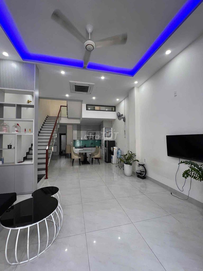 Аренда · 4 комн. · 75 м² · Quận Sơn Trà, ул. Đường Trần Thanh Mại