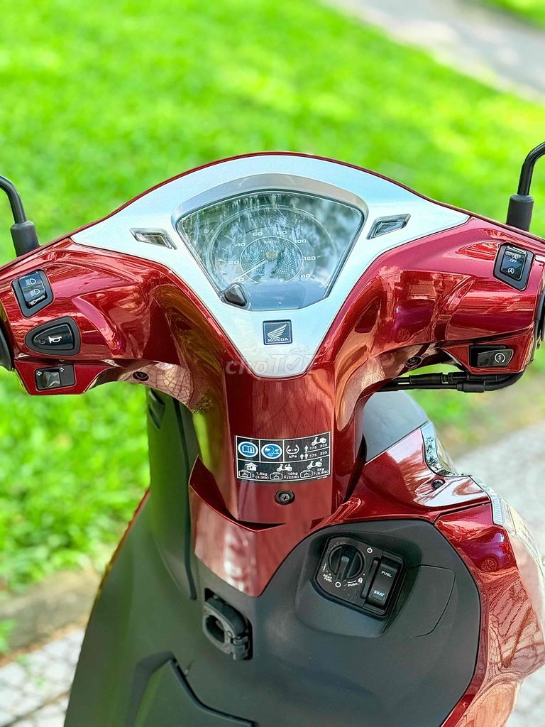 Lead 2025 mới keng. chạy chưa hết roda biển 43. Mua bán Xe máy tại Quận Sơn Trà Đà Nẵng được đăng bởi AN  chuyên mua bán xe máy cũ tại 386 ngô quyền sơn trà đà nẵng  BÁN XE TRẢ GÓP hình 6