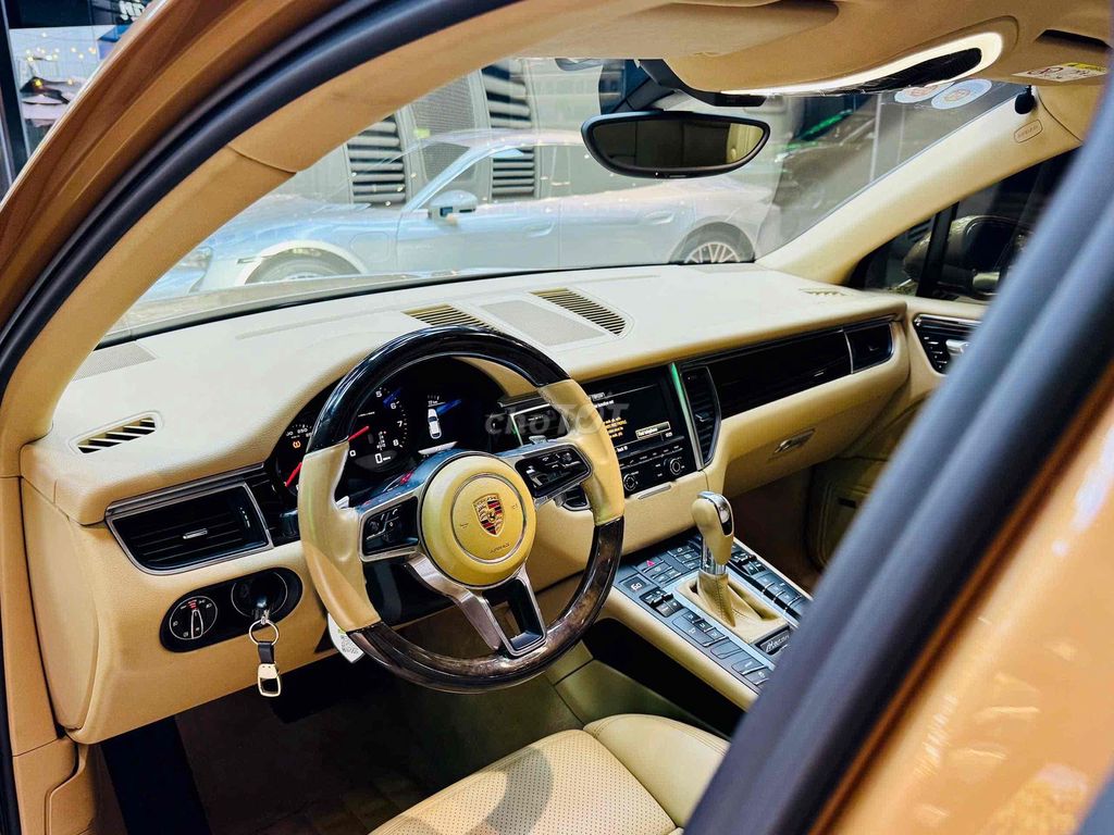 Porsche Macan model 2016. Mua bán Ô tô tại Quận Tân Bình Tp Hồ Chí Minh được đăng bởi GREENWAY AUTO hình 9