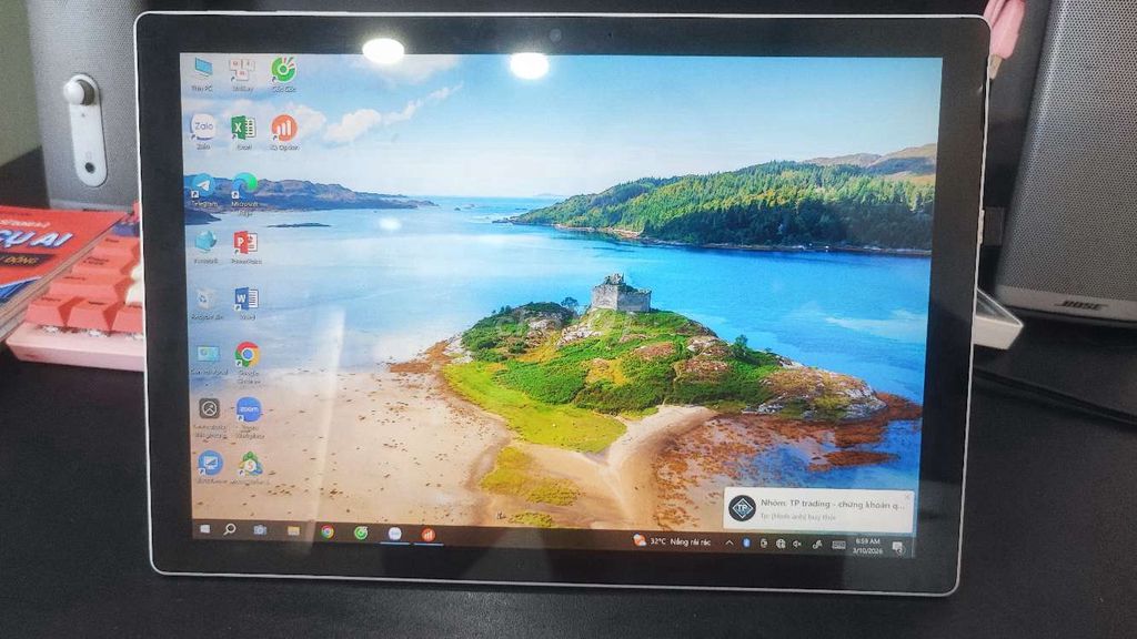 Microsoft Surface Pro 5 i5 4GB/128GB. Mua bán Laptop tại Thành phố Thủ Đức Tp Hồ Chí Minh được đăng bởi Nguyễn Sáng hình 1