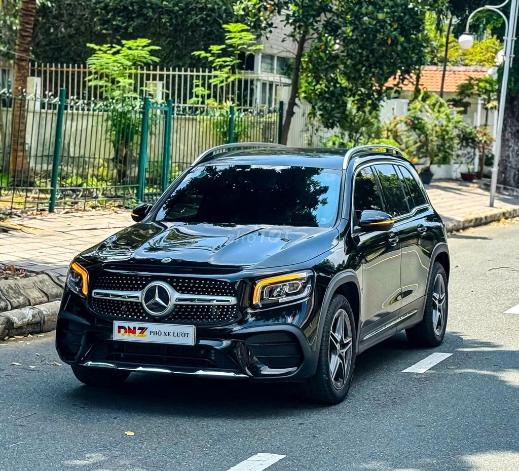 Mercedes-Benz GLB200 AMG 2023 из Германии 9.000 миль