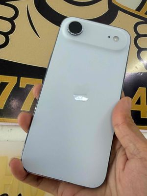 Apple iPhone Air 256GB Trắng