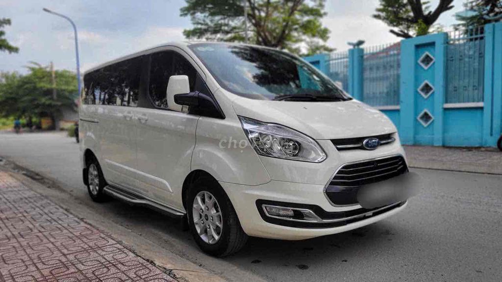Ford Tourneo 2019 Titanium 2.0 AT - 62000 km. Mua bán Ô tô tại Quận Gò Vấp Tp Hồ Chí Minh được đăng bởi Thức hình 2