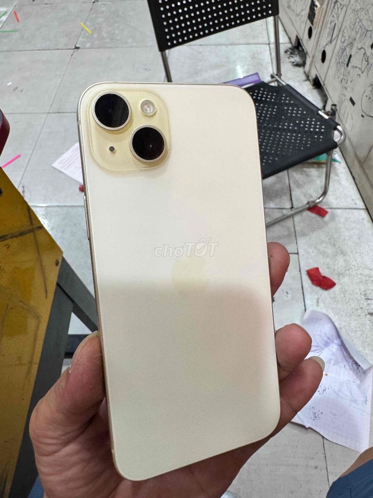 Apple iPhone 15 Plus 128GB Vàng. Mua bán Điện thoại tại Thành phố Thuận An Bình Dương được đăng bởi cầm đồ Hà Minh Tâm  hình 1