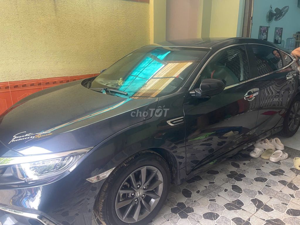 Bán Honda  ci-vic  2020  20.000 km  giá 560 triệu. Mua bán Ô tô tại Thành phố Vũng Tàu Bà Rịa - Vũng Tàu được đăng bởi Thoang Nguyen Van hình 2