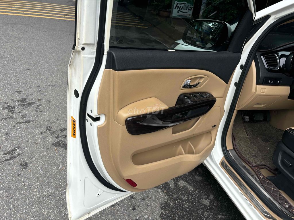 Kia Sedona 2015 2.2L DATH - 120000 km. Mua bán Ô tô tại Quận Cẩm Lệ Đà Nẵng được đăng bởi Minh Huy hình 10