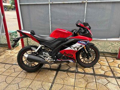 r15v3 giá re xe đẹp chinh chủ cho ace chơi. Mua bán Xe máy tại Quận 5 Tp Hồ Chí Minh được đăng bởi Phạm Trường Vỹ