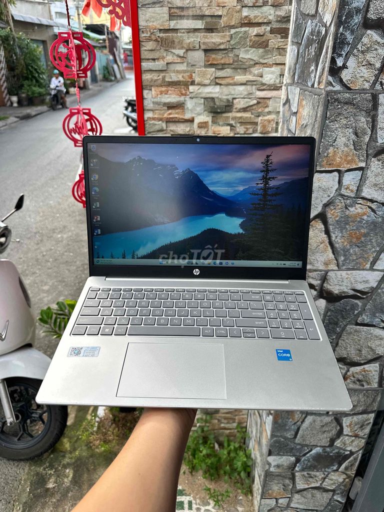 HP 15-fd0306TU i3-1315U 15.6 inch 12GB/256GB zin. Mua bán Laptop tại Quận Ninh Kiều Cần Thơ được đăng bởi Nk Store cần thơ hình 1