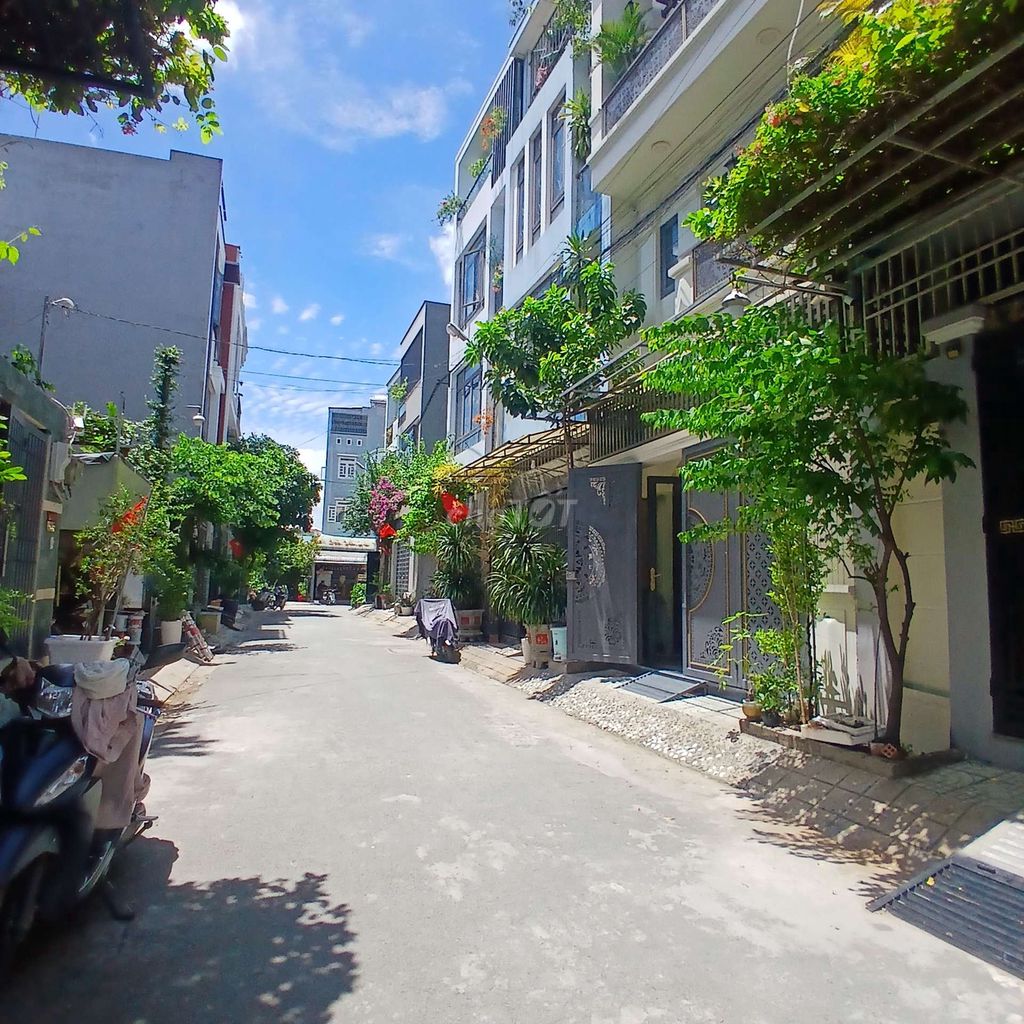 Аренда · 4 комн. · 32 м² · Thành phố Thủ Đức, ул. đường số..
