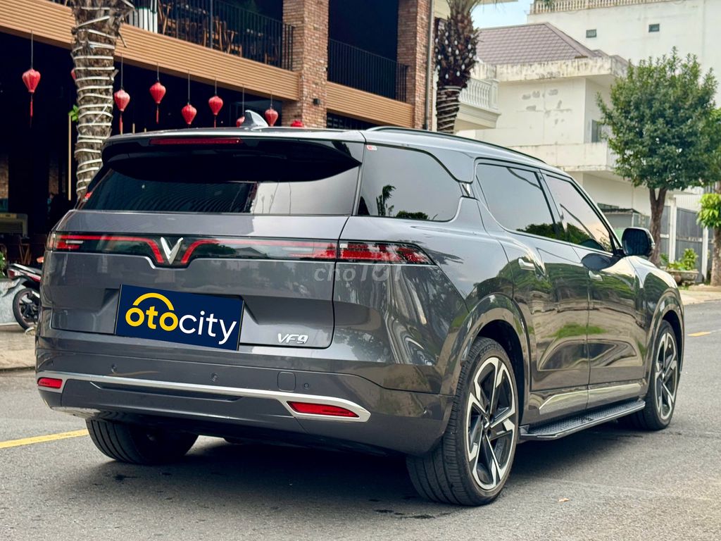 VinFast VF9 Plus 2024 - Màu xám - 8200km - Mua pin. Mua bán Ô tô tại Thành phố Thủ Đức Tp Hồ Chí Minh được đăng bởi OTOCITY hình 7