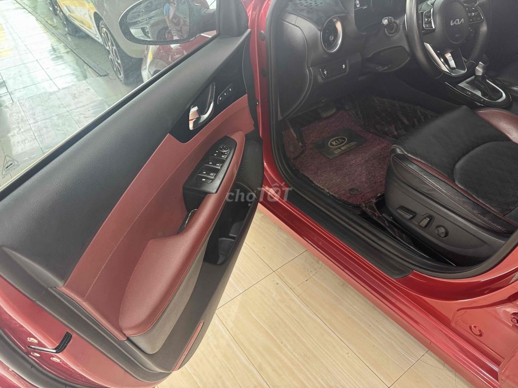Kia K3 2022 Premium màu Đỏ. Mua bán Ô tô tại Quận Bình Thuỷ Cần Thơ được đăng bởi Phi hình 8