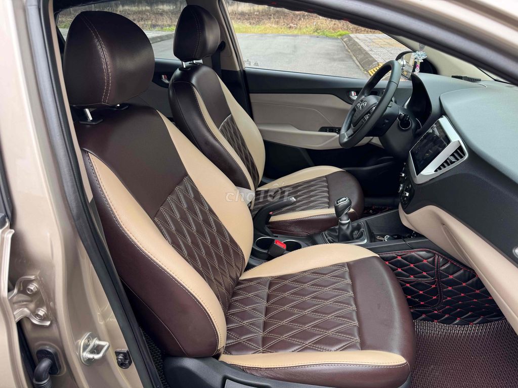 Hyundai Accent 2018 1.4 MT - 68000 km. Mua bán Ô tô tại Huyện Long Thành Đồng Nai được đăng bởi Tâm kem hình 15