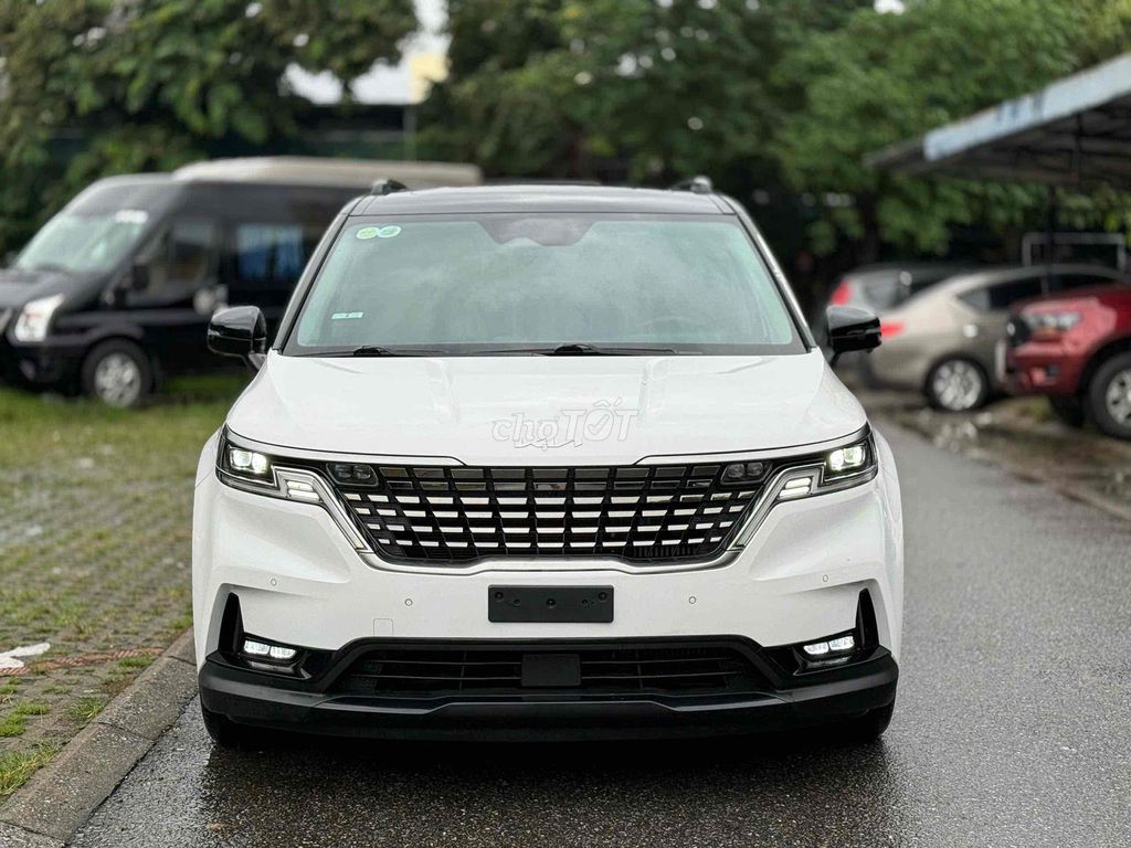 Kia Carnival 2022 Signature 2.2D - màu trắng. Mua bán Ô tô tại Quận Cầu Giấy Hà Nội được đăng bởi Auto 6666 hình 1