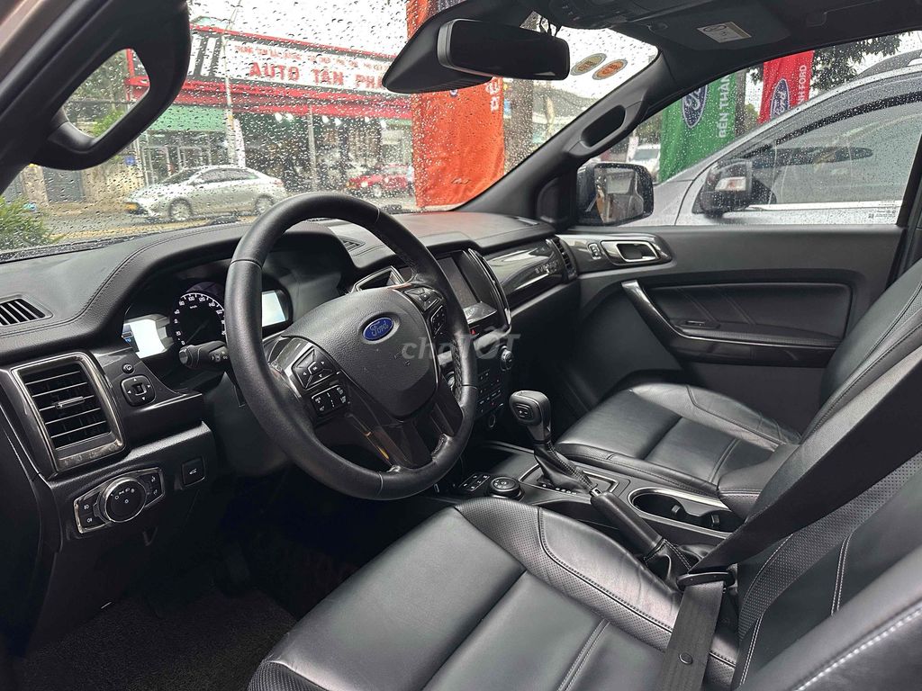 Ford Everest Titanium 2019 4x4, bảo hành 2026. Mua bán Ô tô tại Quận Tân Phú Tp Hồ Chí Minh được đăng bởi Đức hình 6