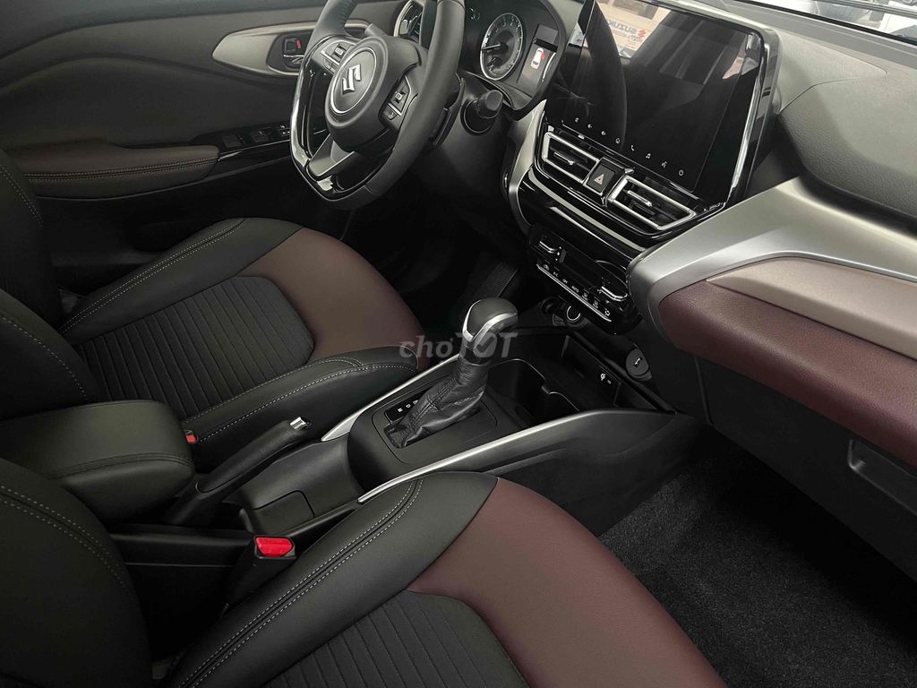 Suzuki fronx 2025 đủ màu giao ngay ưu đãi chốt sớm. Mua bán Ô tô tại Quận Tân Phú Tp Hồ Chí Minh được đăng bởi SUZUKI VIỆT LONG  hình 13