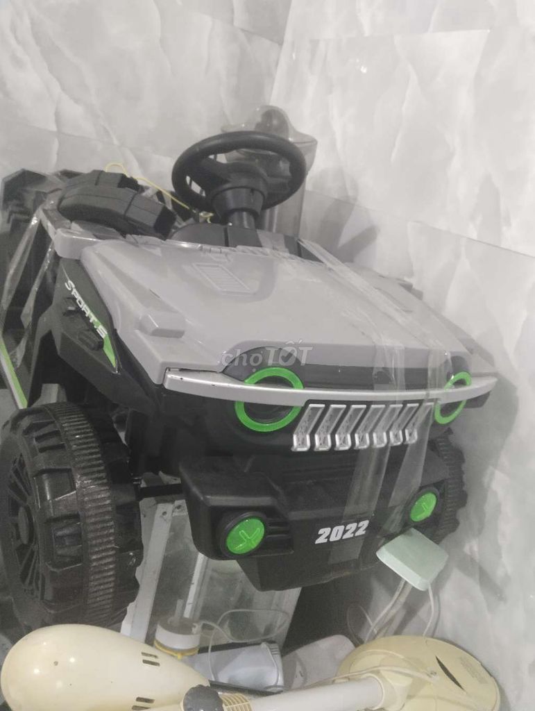 cần thanh lý gấp xe điện em bé. Mua bán Mẹ và bé tại Quận 7 Tp Hồ Chí Minh được đăng bởi Nhi 88 hình 1