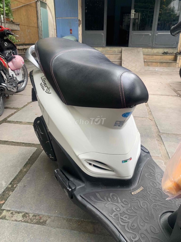 Piaggio Liberty Trắng Đã sử dụng. Mua bán Xe máy tại Quận Bình Thạnh Tp Hồ Chí Minh được đăng bởi Gặp vũ Nguyễn  hình 5