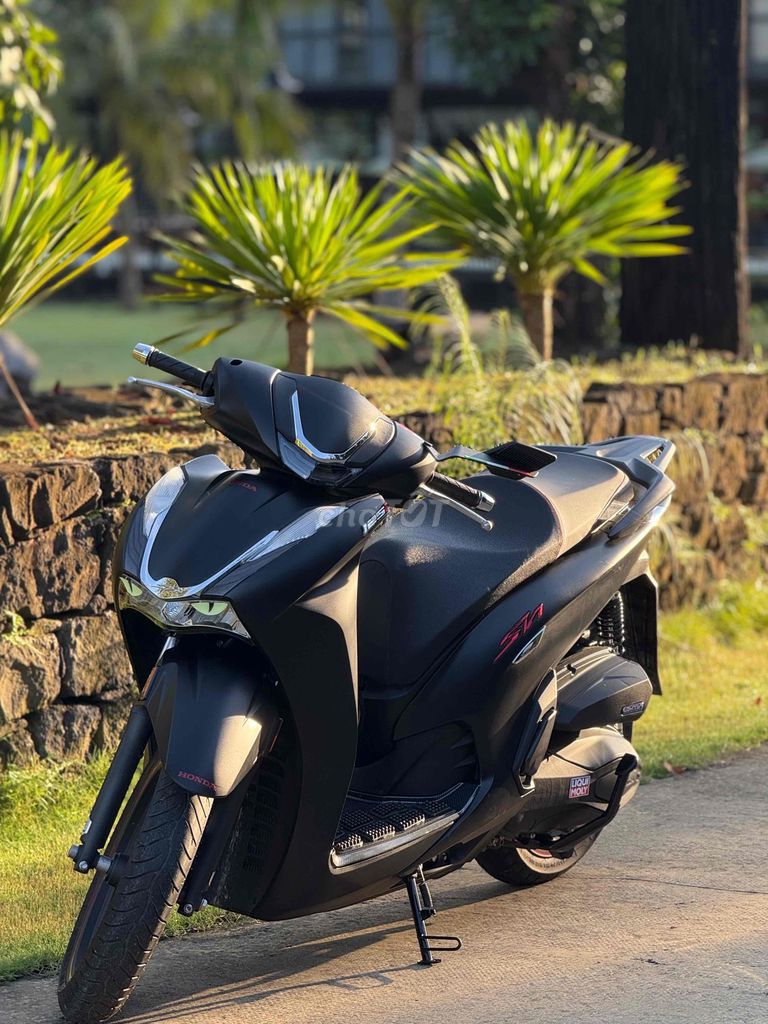 Honda SH 2022 Đen 5200km. Mua bán Xe máy tại Huyện Đạ Tẻh Lâm Đồng được đăng bởi Lâm hình 11