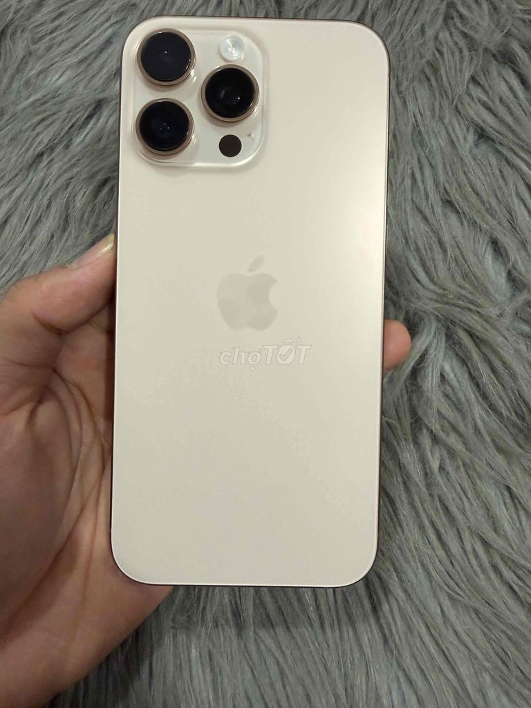 iPhone 16 Pro Max 256GB Sa mạc Mỹ. Mua bán Điện thoại tại Quận Bình Thạnh Tp Hồ Chí Minh được đăng bởi đỗ huy hình 1