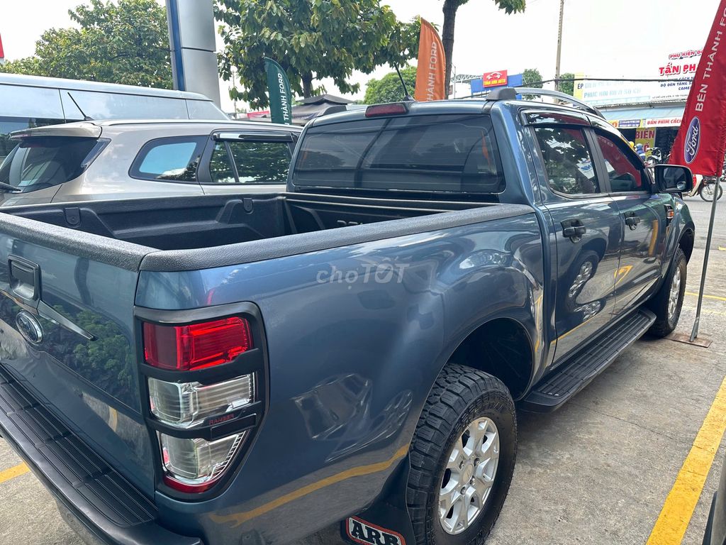 Ford Ranger XLS 2.2L 4x2 AT 2018, vay 75%, BH 2026. Mua bán Ô tô tại Quận Tân Phú Tp Hồ Chí Minh được đăng bởi Đức hình 5