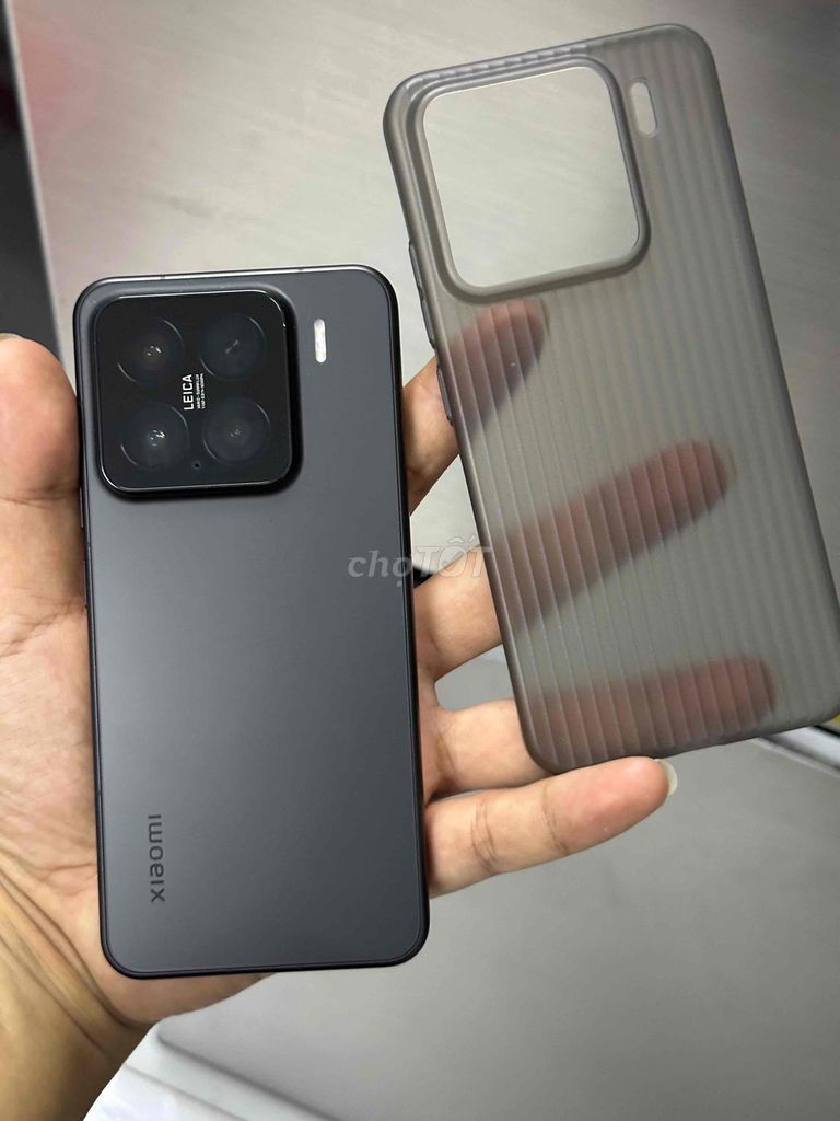 Xiaomi Mi 15 12/256GB zin 98% ( rom quốc tế ). Mua bán Điện thoại tại Quận Bình Tân Tp Hồ Chí Minh được đăng bởi thành loc  hình 1