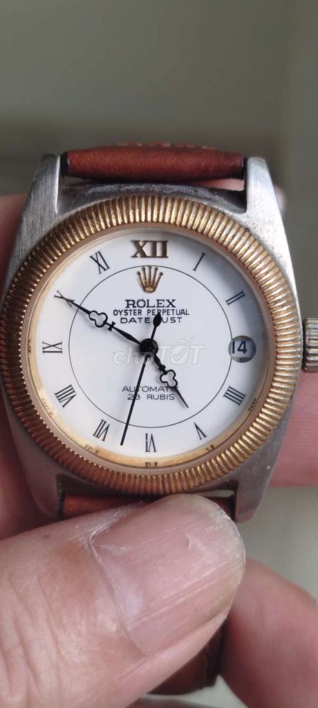 RL  Oyster Perpetual Kim loại Da Nâu Vàng Bạc. Mua bán Đồng hồ tại Thành phố Kon Tum Kon Tum được đăng bởi THIÊN NGÂN hình 1
