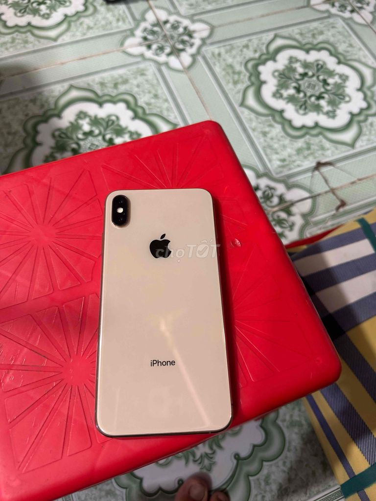 iPhone XS Max 64GB Mất Face id. Mua bán Điện thoại tại Thành phố Thuận An Bình Dương được đăng bởi Thành phát hình 1