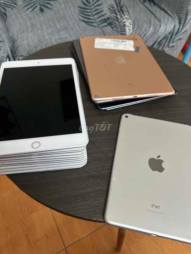 Ipad mini 5 zin nguyên bản chưa sửa chữa. Mua bán Máy tính bảng tại Quận Tân Phú Tp Hồ Chí Minh được đăng bởi Nguyễn Thị Anh Thư hình 1