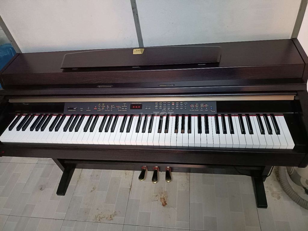 Thanh lý Piano Yamaha Clavinova CLP 240