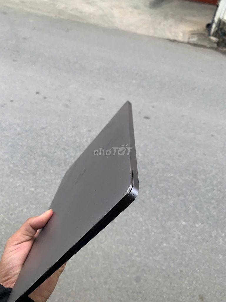 macbook air 2018. Mua bán Laptop tại Huyện Quế Võ Bắc Ninh được đăng bởi Luân hình 1